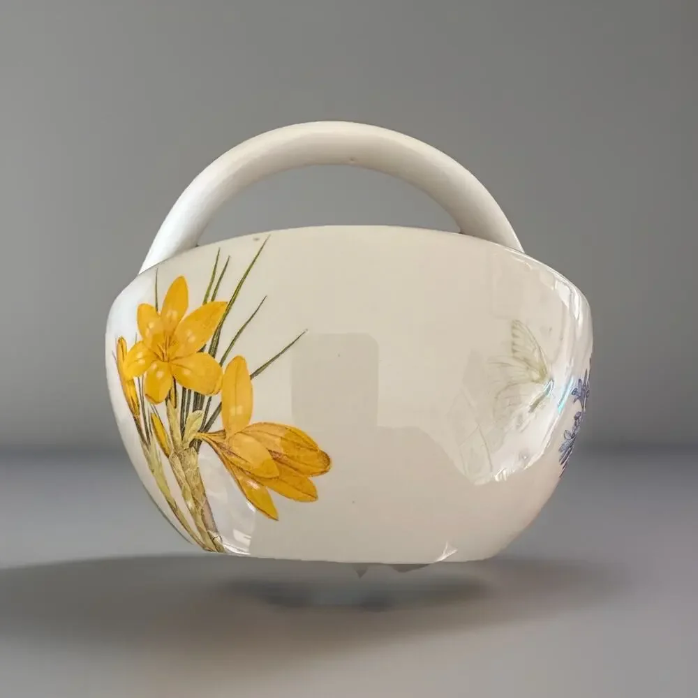 Blossoms & Blooms Happy Easter Ceramic 6